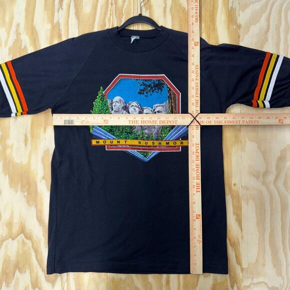 Mount rushmore black hills south dakota 1980s ringer t-shirt - Picture 3 of 4